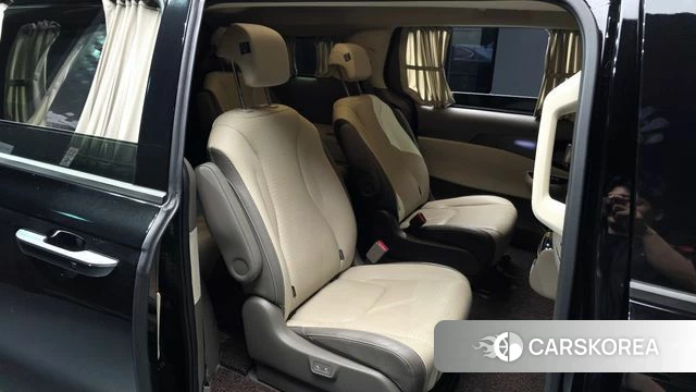 Kia Carnival 4th generation 2023 Черный из Кореи, фото 2