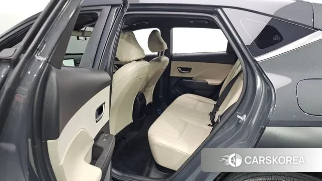 Hyundai Kona (SX2) 2023 Серый из Кореи, фото 2