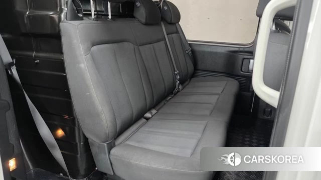 Hyundai Staria 2022 Белый из Кореи, фото 2