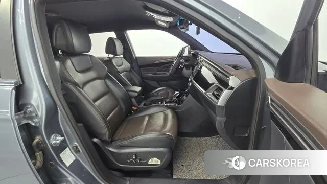 Ssangyong Beautiful Korando 2019 Серый из Кореи, фото 2