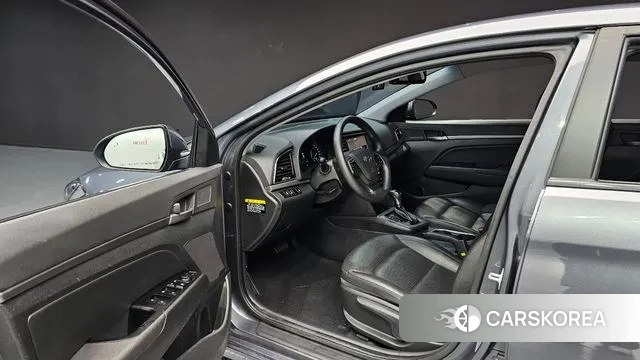 Hyundai Avante AD 2018 Серый из Кореи, фото 2