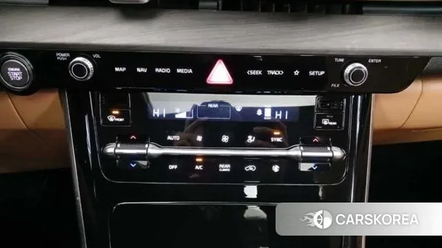 Kia Carnival 4th generation 2023 Белый из Кореи, фото 2