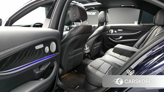 Mercedes-Benz E-Class W213 2022 Синий из Кореи, фото 2