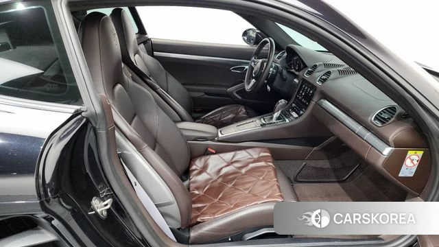 Porsche 718 Cayman 2018 Черный из Кореи, фото 2