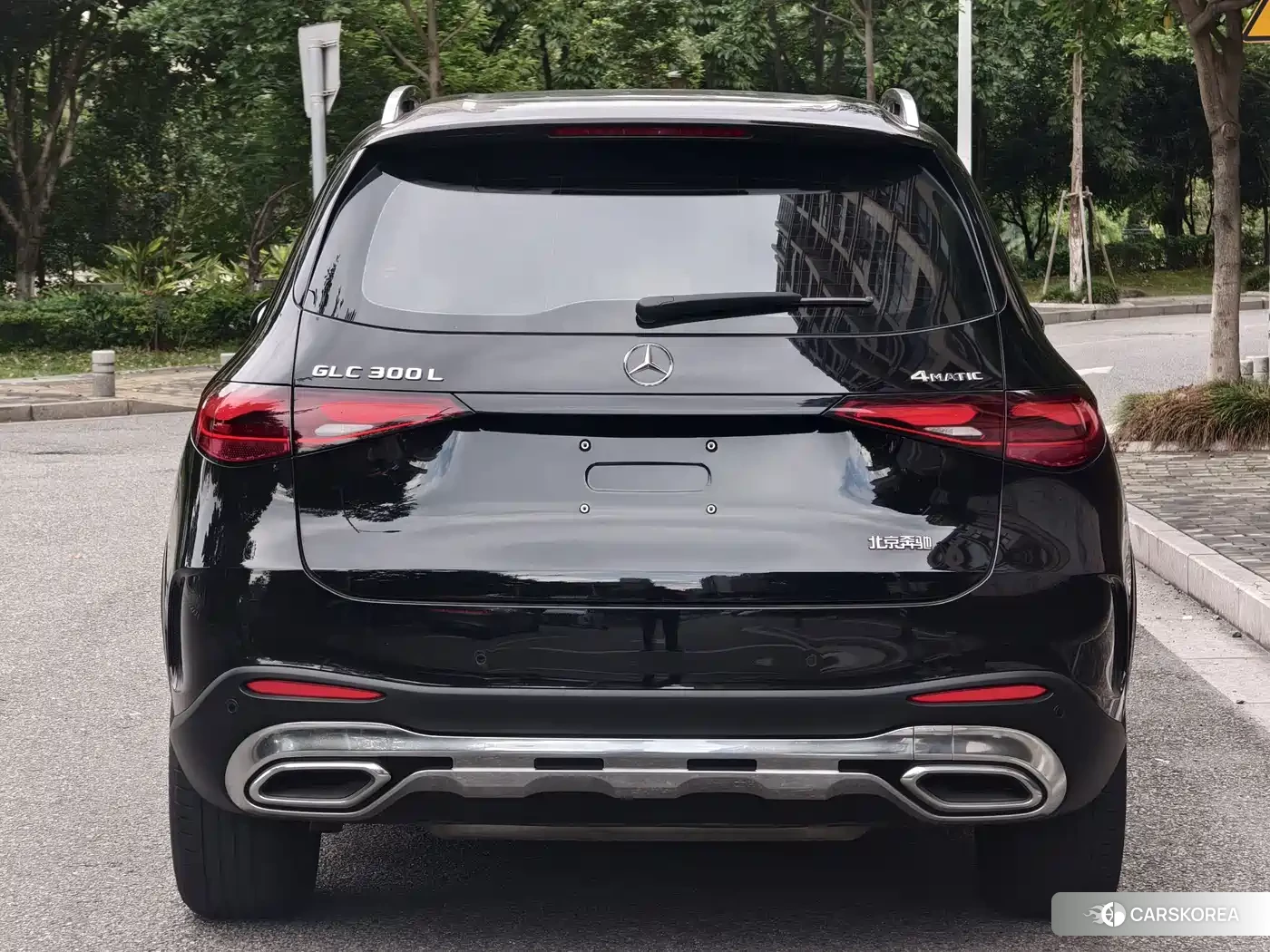 Mercedes-Benz GLC 2024 Черный из Китая, фото 2