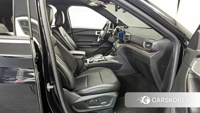 Ford Explorer 6th Generation 2019 Черный из Кореи, фото 2