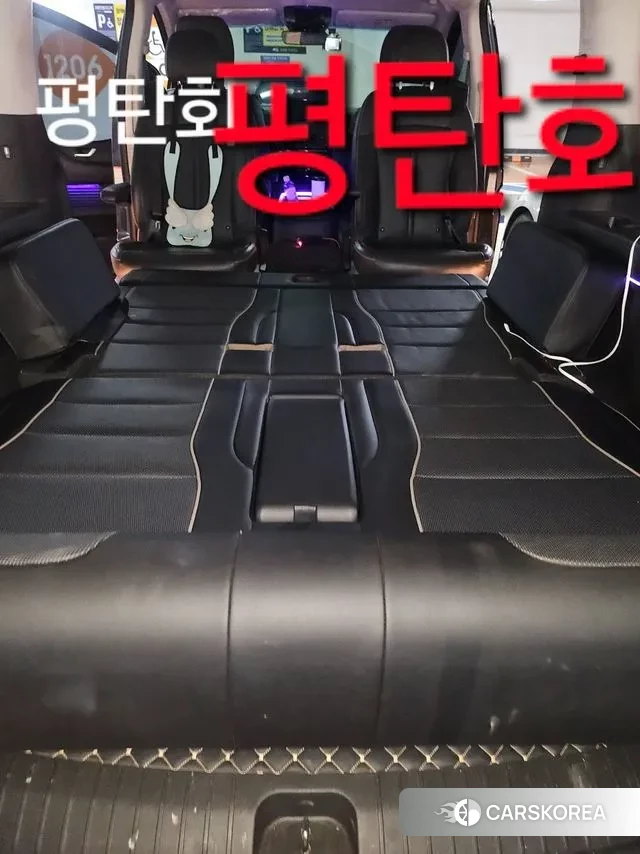 Hyundai Staria 2022 Серый из Кореи, фото 2