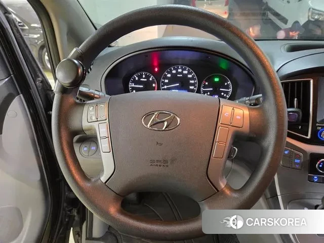 Hyundai The New Grand Starex 2019 Черный из Кореи, фото 2