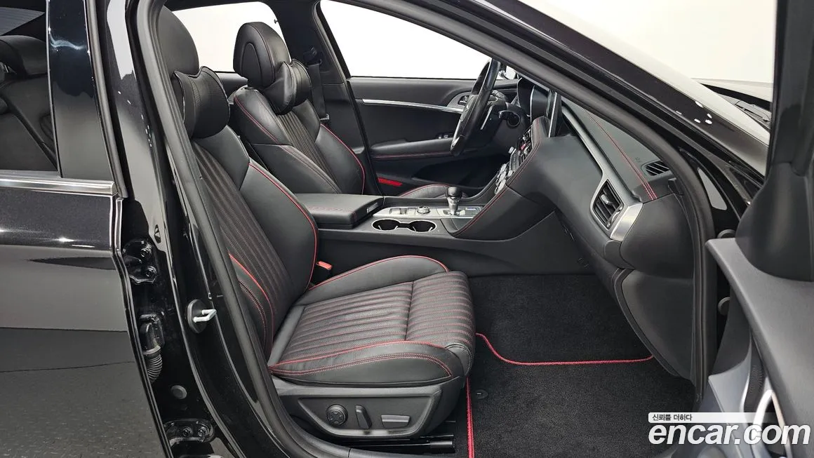 Genesis G70 2018 Черный из Кореи, фото 2