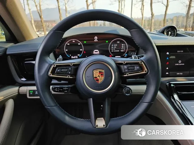 Porsche Panamera (972) 2024 Белый из Кореи, фото 2