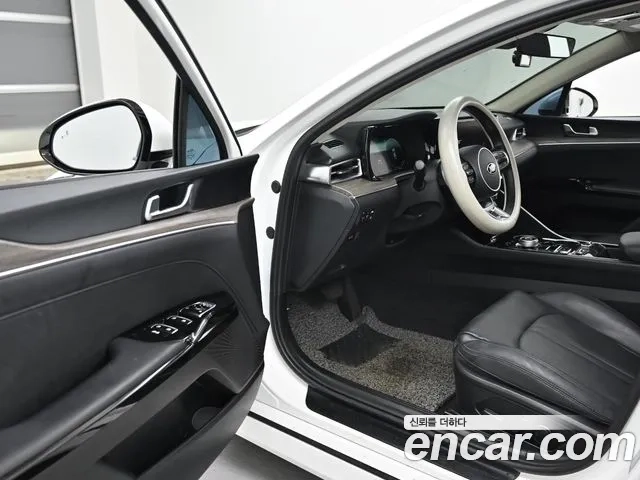 Kia K5 3rd generation 2021 Белый из Кореи, фото 2