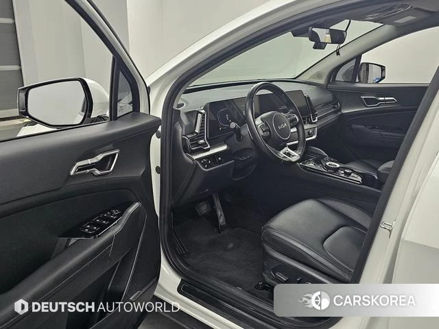 Kia Sportage 5th Generation 2023 Белый из Кореи, фото 2