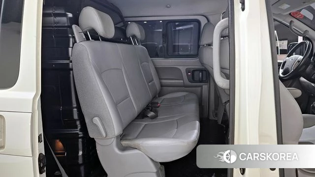 Hyundai The New Grand Starex 2019 Белый из Кореи, фото 2