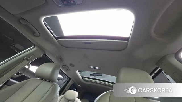Kia The New Carnival 2018 Белый из Кореи, фото 2