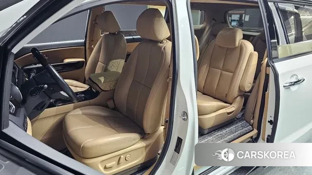 Kia The New Carnival 2018 Белый из Кореи, фото 2