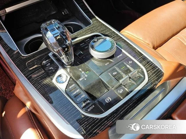 BMW X7 (G07) 2021 Белый из Кореи, фото 2