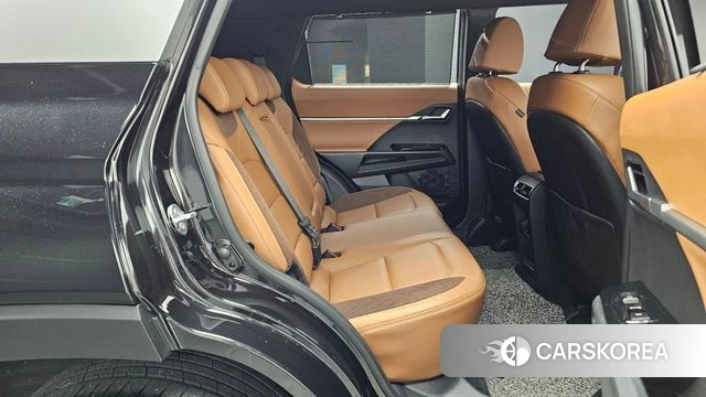 Ssangyong Torres 2023 Черный из Кореи, фото 2
