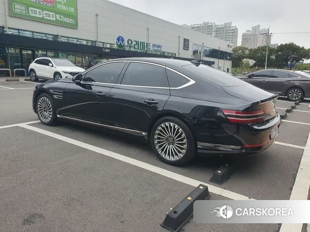 Genesis Electrified G80 (RG3) 2021 Черный из Кореи, фото 2