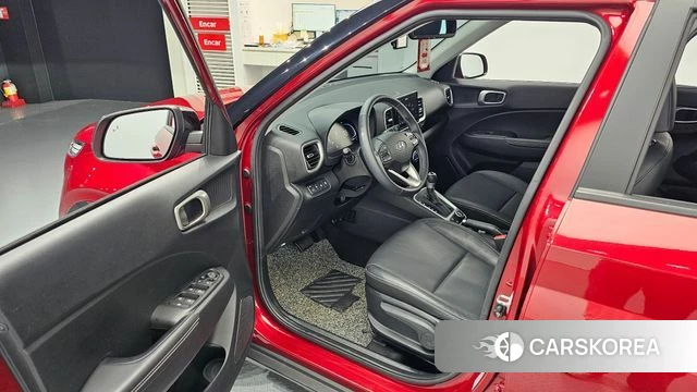 Hyundai Venue 2023 Красный из Кореи, фото 2