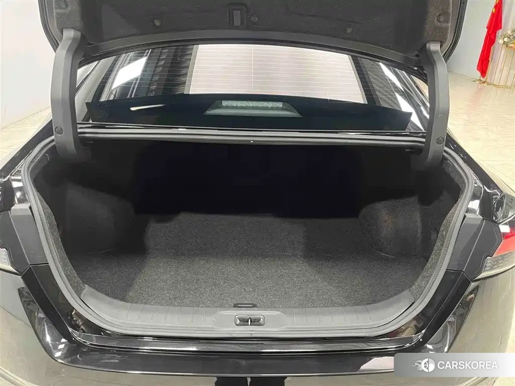 Nissan Teana 2023 Черный из Китая, фото 2