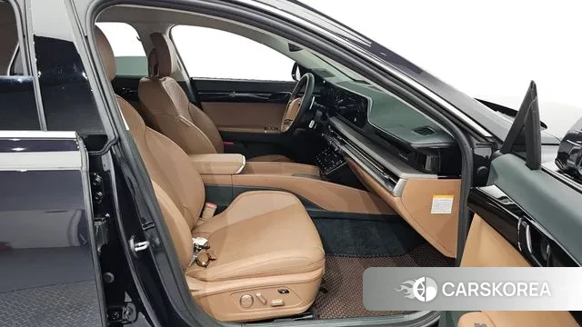 Hyundai Grandeur Hybrid (GN7) 2023 Черный из Кореи, фото 2
