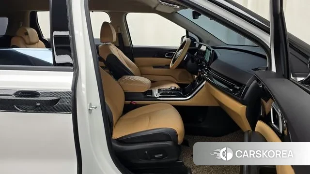 Kia Carnival 4th generation 2022 Белый из Кореи, фото 2