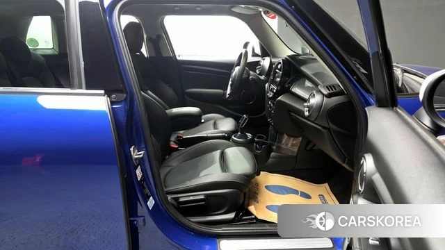 Mini Cooper 2021 Синий из Кореи, фото 2