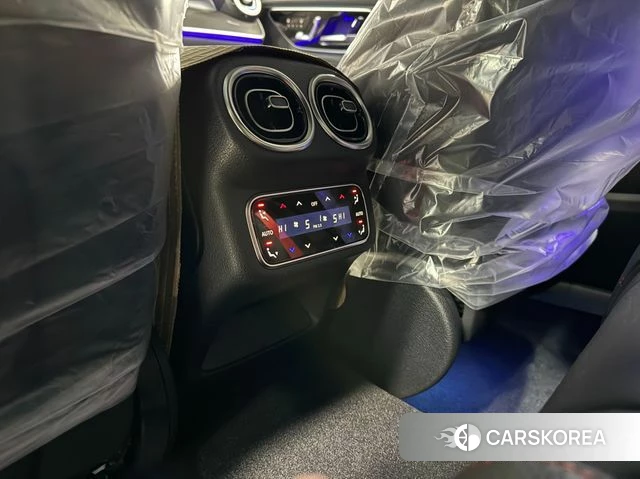 Mercedes-Benz GLC-Class X254 2026 Серебристо-серый из Кореи, фото 2