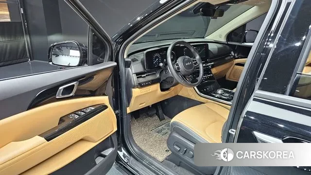 Kia Carnival 4th generation 2022 Черный из Кореи, фото 2