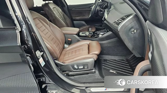 BMW X3 (G01) 2022 Черный из Кореи, фото 2