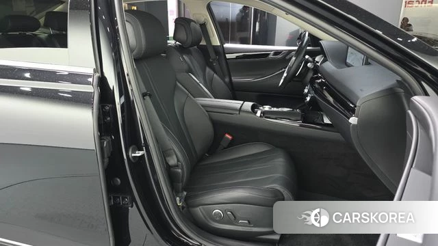 Genesis G80 (RG3) 2021 Черный из Кореи, фото 2