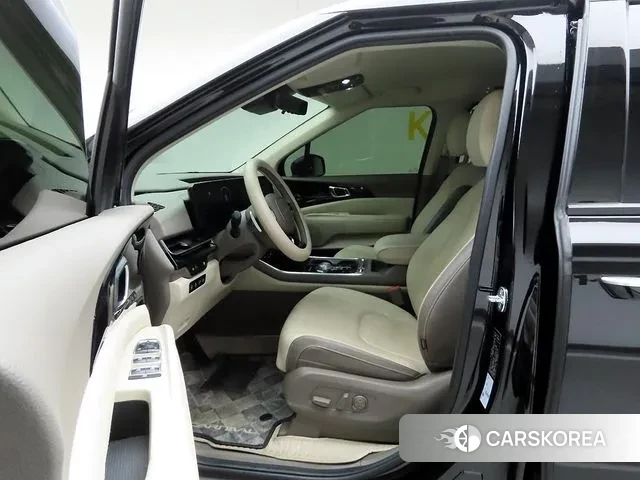 Kia The New Carnival 4th Generation 2023 Черный из Кореи, фото 2