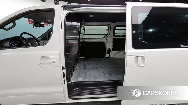 Hyundai The New Grand Starex 2020 Белый из Кореи, фото 2