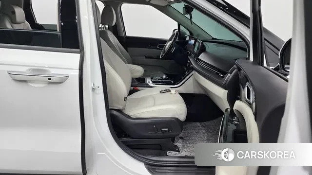 Kia Carnival 4th generation 2023 Белый из Кореи, фото 2