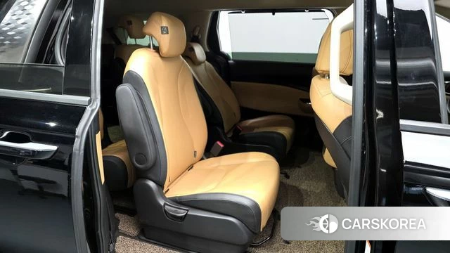 Kia Carnival 4th generation 2023 Черный из Кореи, фото 2