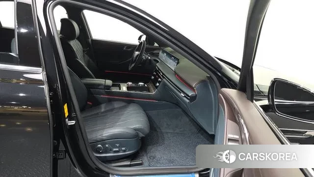 Genesis G80 (RG3) 2024 Черный из Кореи, фото 2