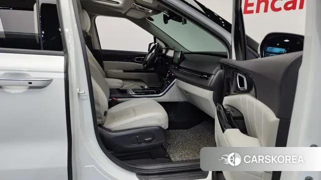 Kia Carnival 4th generation 2021 Белый из Кореи, фото 2