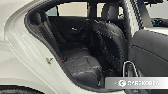 Mercedes-Benz A-Class W177 2020 Белый из Кореи, фото 2