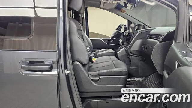 Hyundai Staria 2023 Серый из Кореи, фото 2