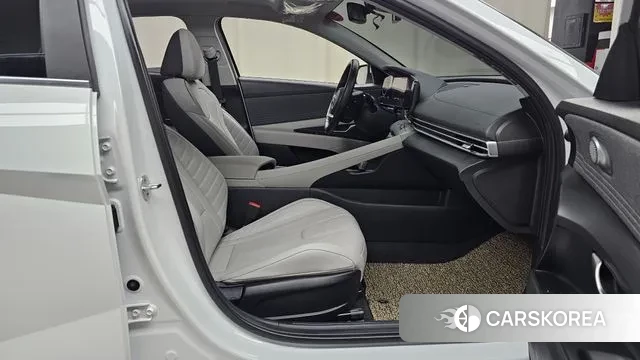 Hyundai Avante (CN7) 2021 Белый из Кореи, фото 2