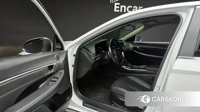 Hyundai Sonata (DN8) 2022 Белый из Кореи, фото 2