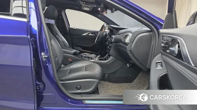 Infiniti Q30 2019 Синий из Кореи, фото 2