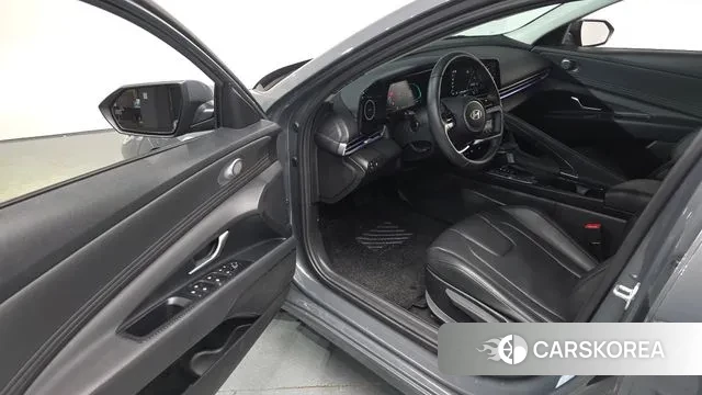 Hyundai The New Avante (CN7) 2024 Серый из Кореи, фото 2