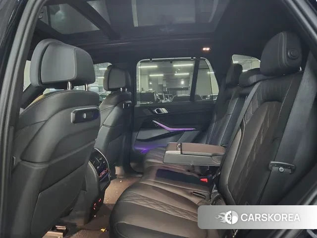 BMW X5 (G05) 2024 Черный из Кореи, фото 2