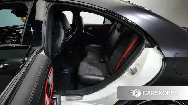 Mercedes-Benz CLA-Class C117 2018 Черный из Кореи, фото 2