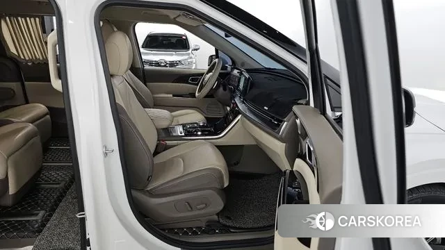 Kia Carnival 4th generation 2022 Белый из Кореи, фото 2