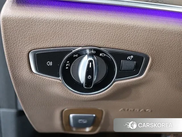 Mercedes-Benz E-Class W213 2022 Черный из Кореи, фото 2