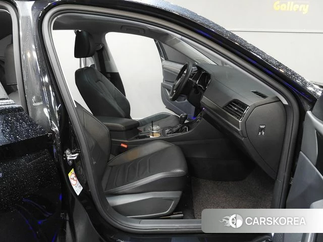 Volkswagen 7th Generation of Jetta 2021 Черный из Кореи, фото 2