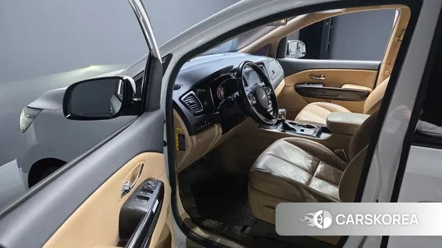 Kia The New Carnival 2018 Белый из Кореи, фото 2