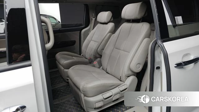 Kia The New Carnival 2018 Белый из Кореи, фото 2